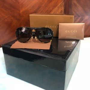 Gucci Aviator Sunglasses
